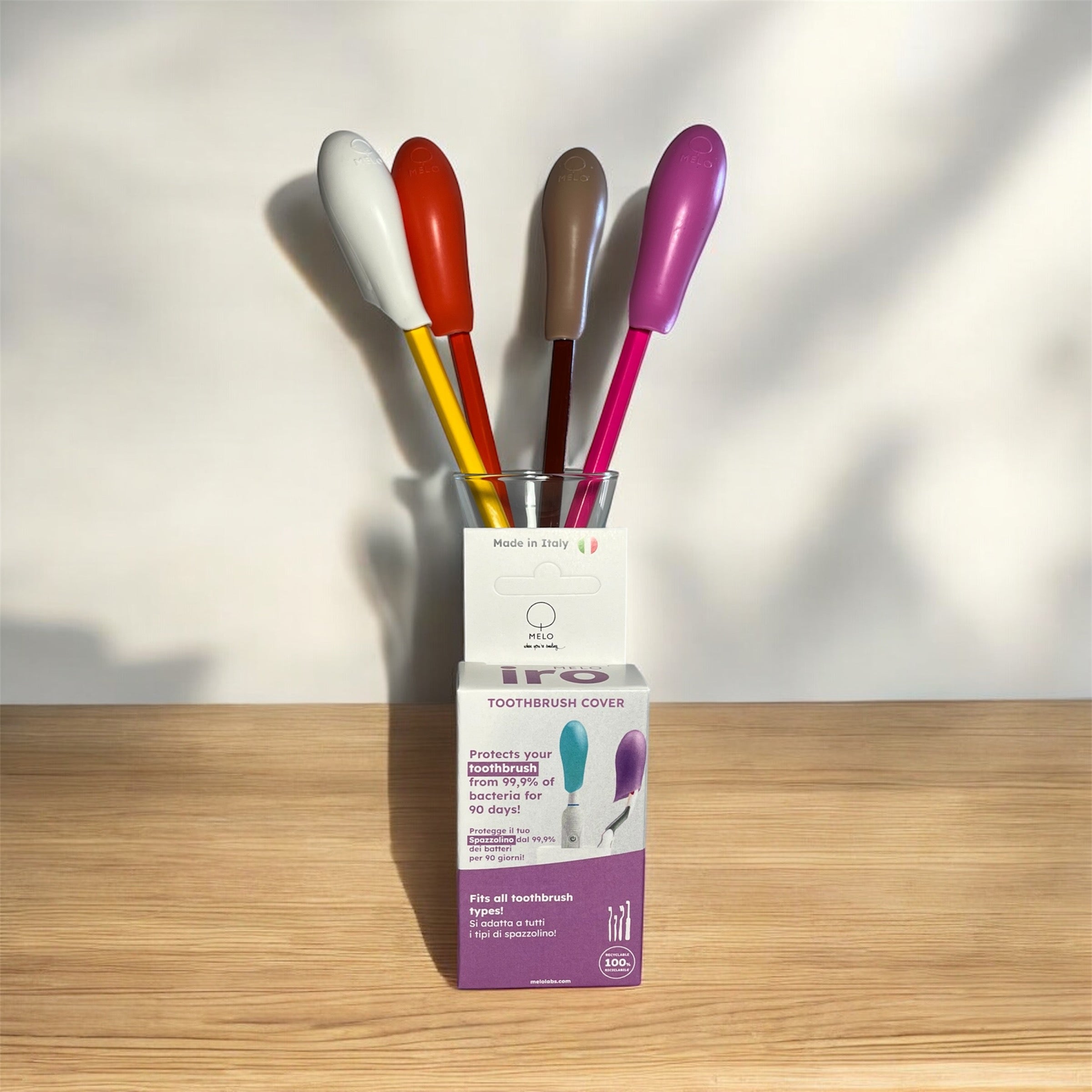 Single Pack: 4 iRo Copri-Spazzolino con effetto sterilizzante, protezione annuale per te