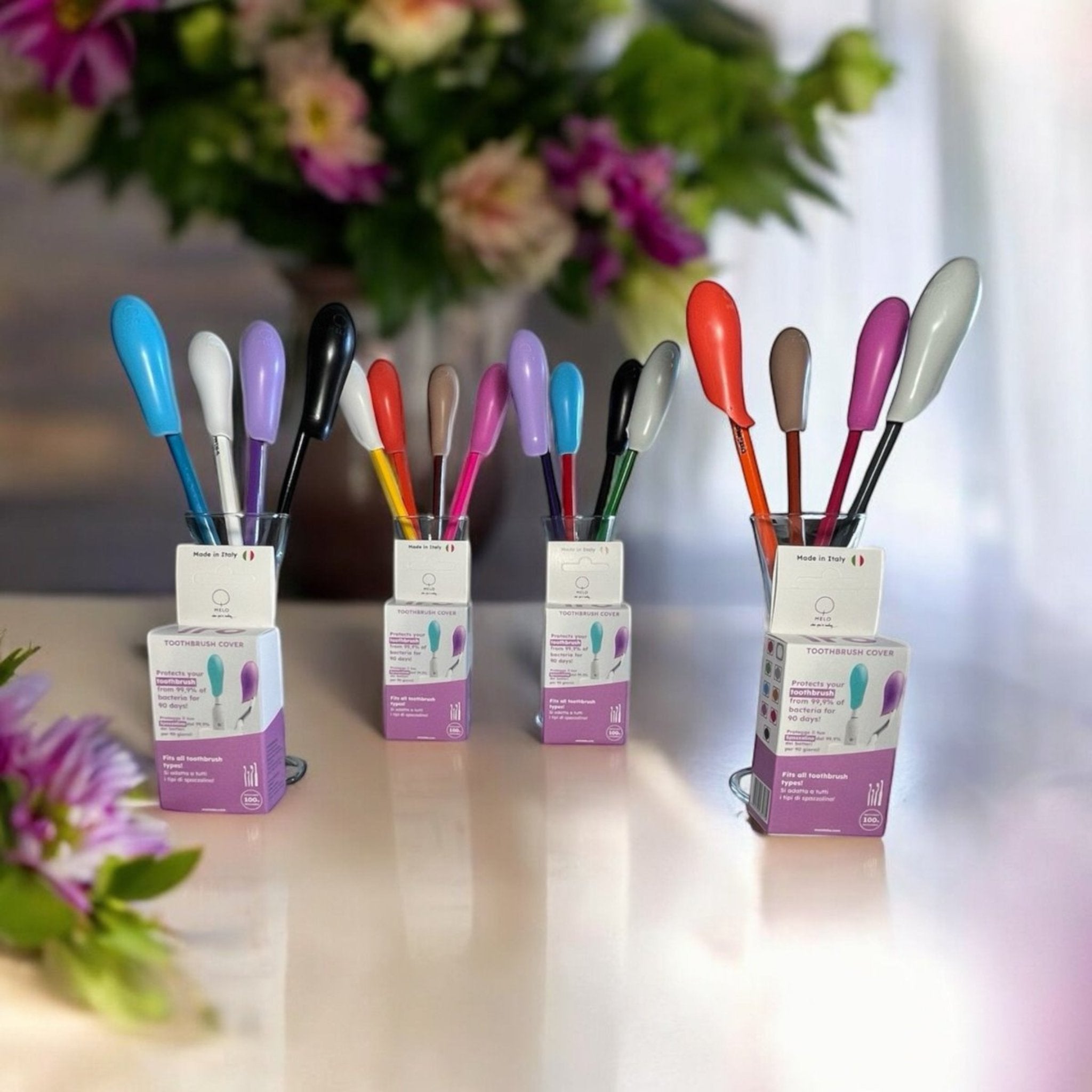 Family Pack: 16 iRo Copri-Spazzolino con effetto sterilizzante, protezione annuale per tutta la famiglia