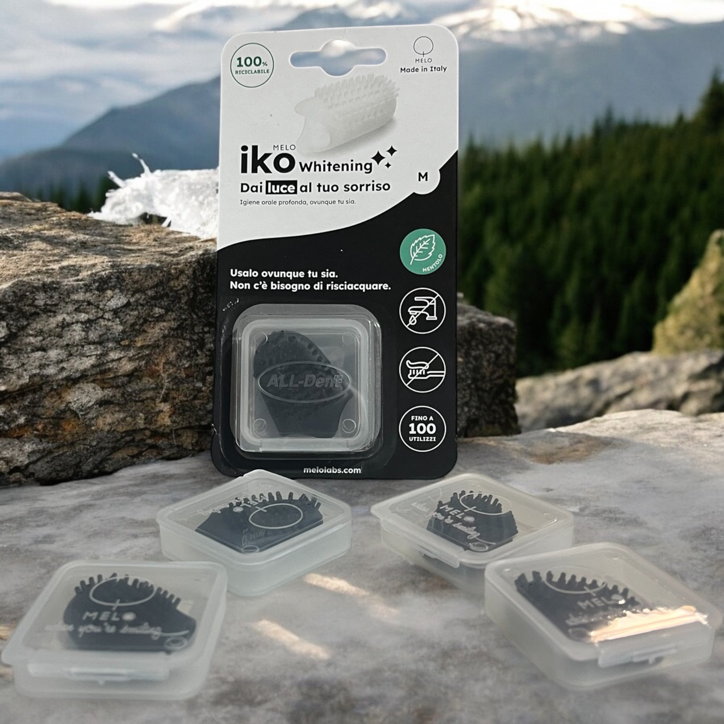 IKO Whitening Sbianca i denti fino a 8 tonalità in modo naturale, senza agenti chimici.